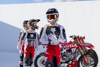 Portrait_Team_©HondaRacing_@shotbybavo_DSC_2257