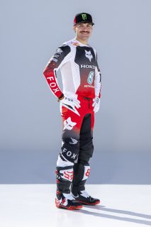 Profile_Fernandez_©HondaRacing_@shotbybavo_DSC_1785