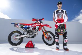 Portrait_Fernandez_©HondaRacing_@shotbybavo_DSC_1817