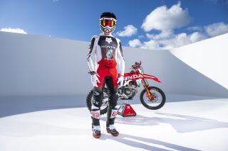 Portrait_Fernandez_©HondaRacing_@shotbybavo_DSC_1872