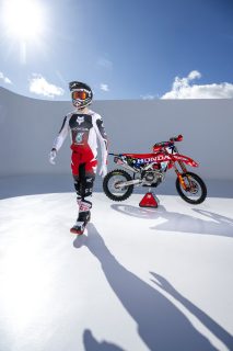 Portrait_Fernandez_©HondaRacing_@shotbybavo_DSC_1891