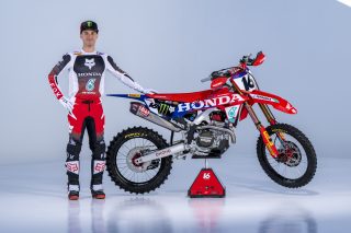 Portrait_Vialle_©HondaRacing_@shotbybavo_DSC_2082