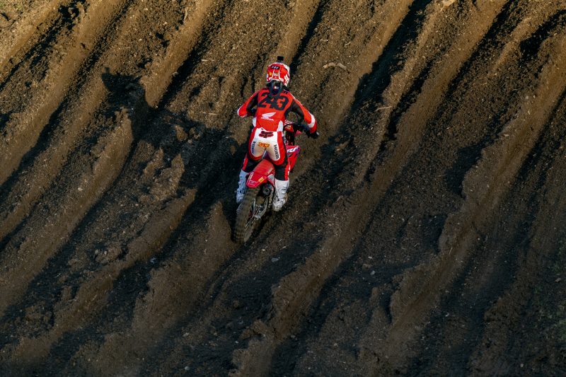 Gajser continues his strong form, while Evans returns to MXGP action