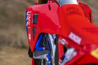 HRC_2025_250R_BikeParts_@shotbybavo_DSC_3952