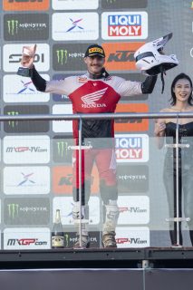 Fernandez_China_©hondaproracing_@shotbybavo_DSC_4868